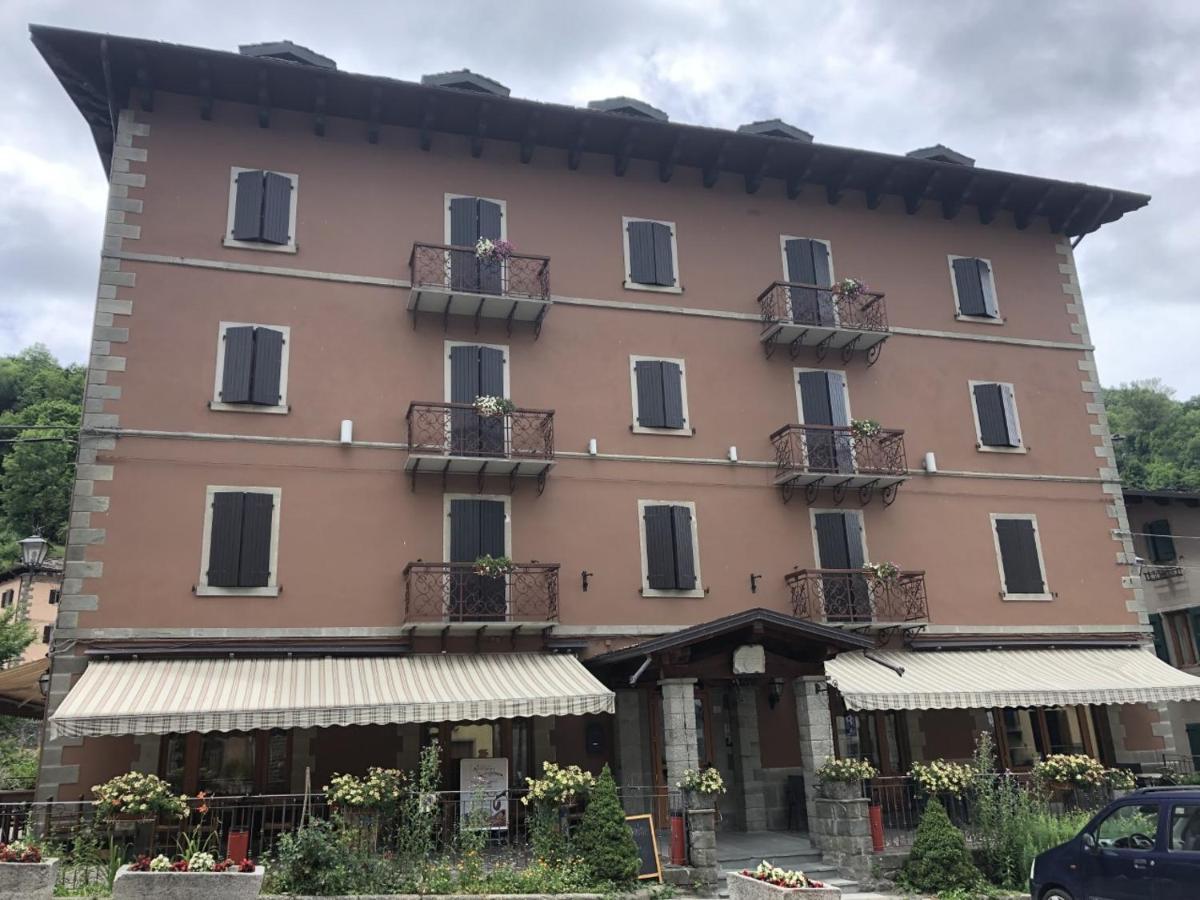 Hotel Appennino Fiumalbo Exterior photo