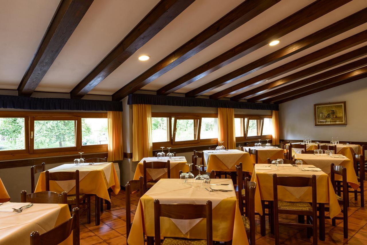 Hotel Appennino Fiumalbo Exterior photo