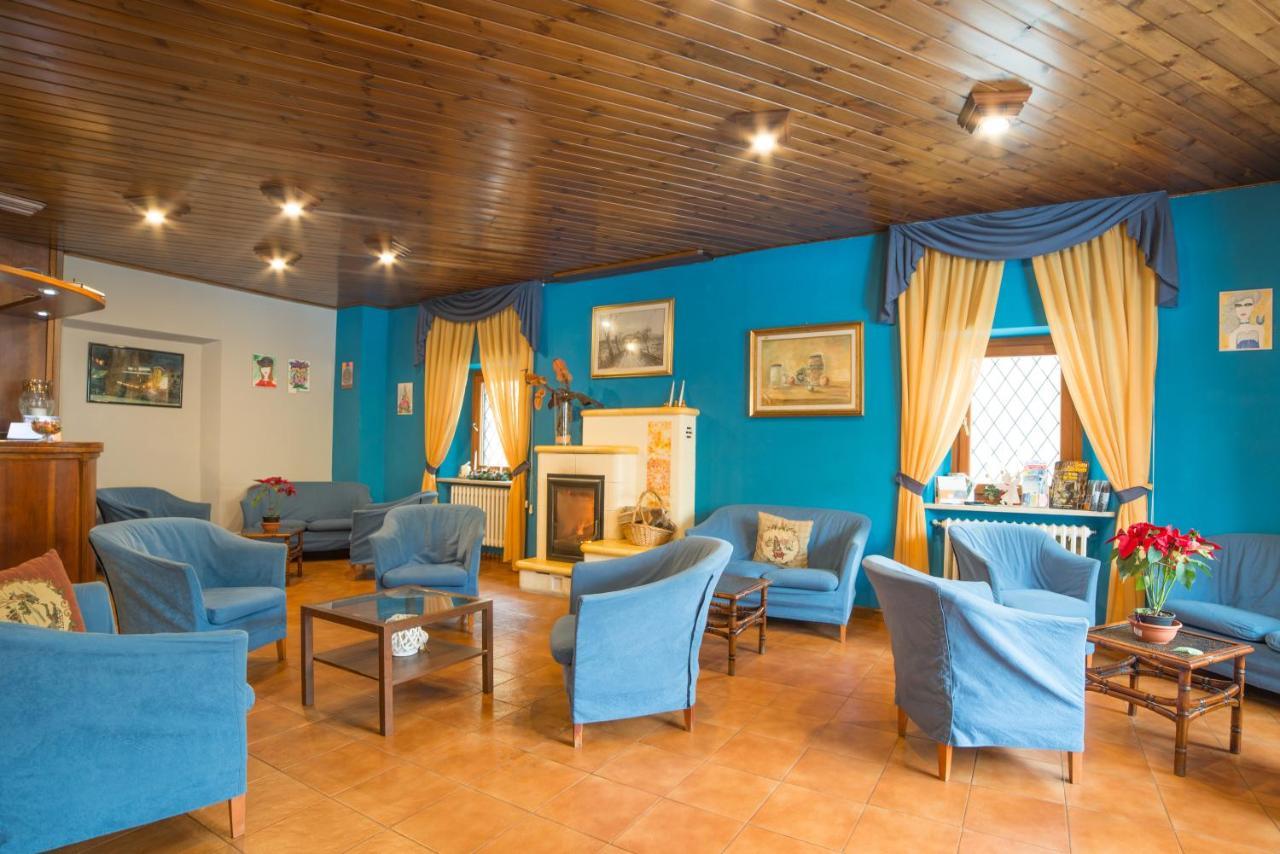 Hotel Appennino Fiumalbo Exterior photo