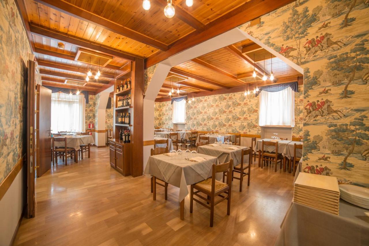 Hotel Appennino Fiumalbo Exterior photo